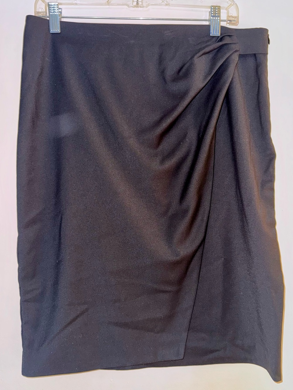 Tobias Black Faux Wrap Ruched Skirt Size 10 NWOT
